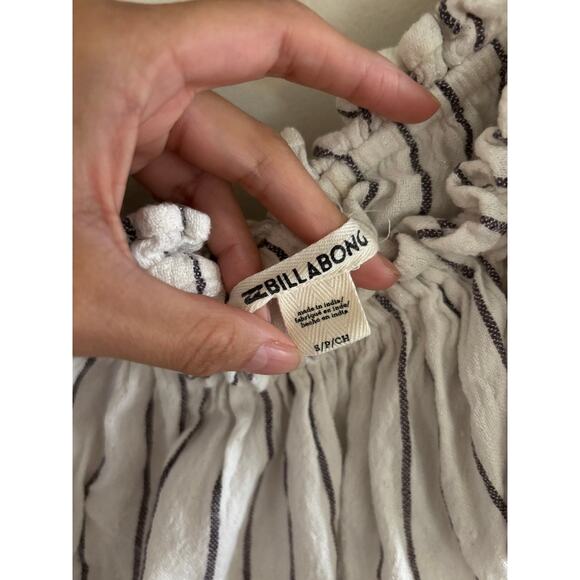 Billabong Top Women's Small One Shoulder Flutter Sleeve White Black Stripes - Picture 5 of 7